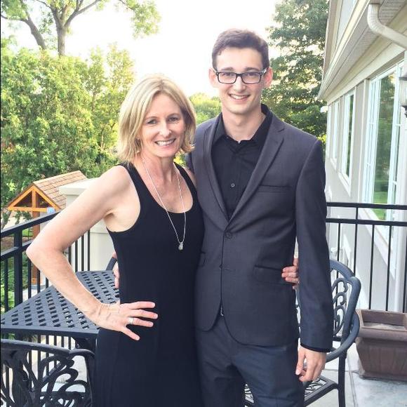 Meet your Posher, Andrew - Picture 1 of 1